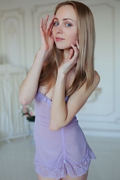Lenayna in Lilac by Arkisi