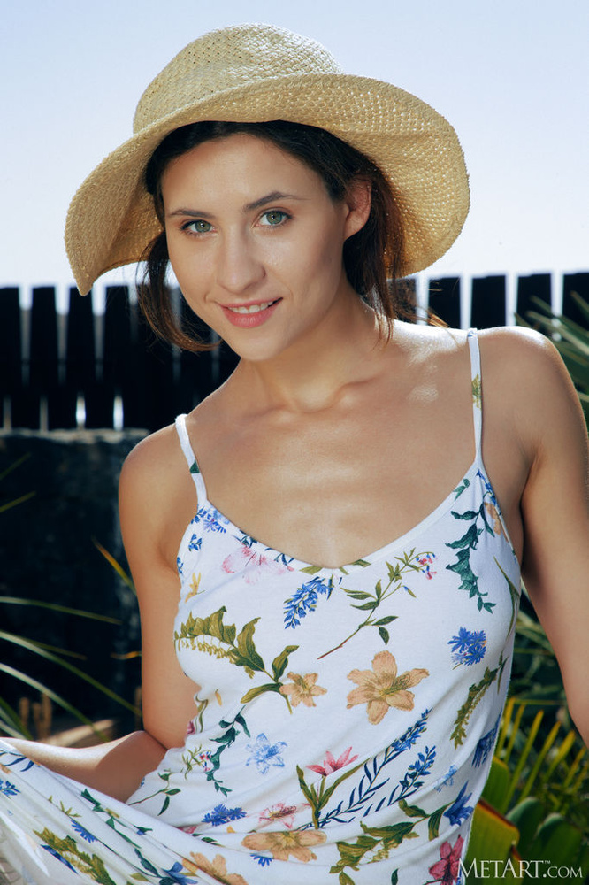 Mara Blake in Sun Hat by Arkisi