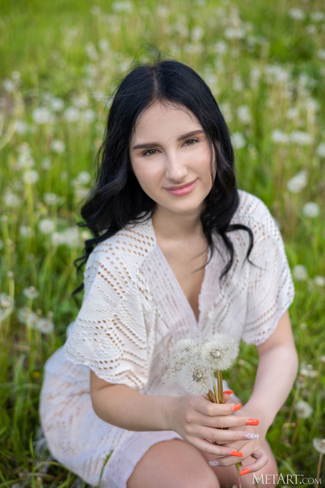 Sasha Jane in Dandelions by Tora Ness