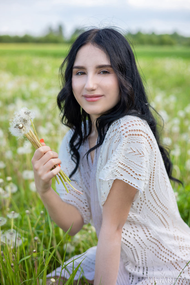 Sasha Jane in Dandelions by Tora Ness