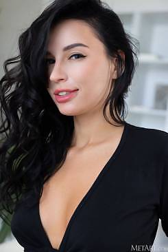 Milena Ray in Chasing Desire by Nudero