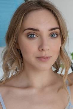 Oxana Chic in Mesmerizing Blue by Tora Ness