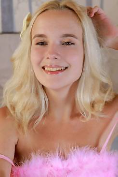 Poppy in Playful Spirit by Matiss