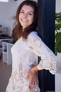 Andrea in Pretty Poses by Erro